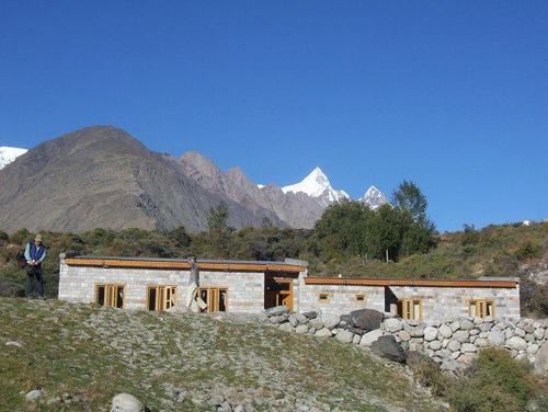 Sarai Silk Route Hotel Gilgit Buitenkant foto